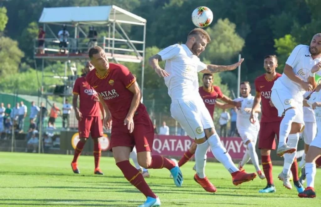 Dok se piše o transferu: Džeko pogodio za vodstvo Rome