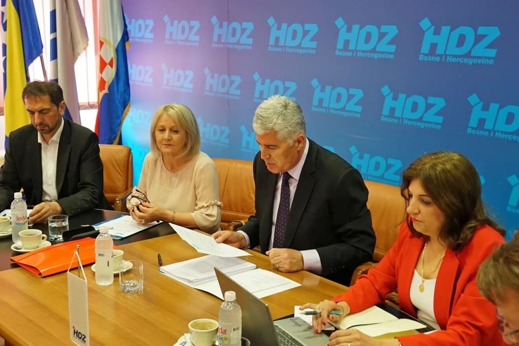 HDZ se oglasio saopćenjem za javnost: Nema više uvjetovanja, formirajmo vlast
