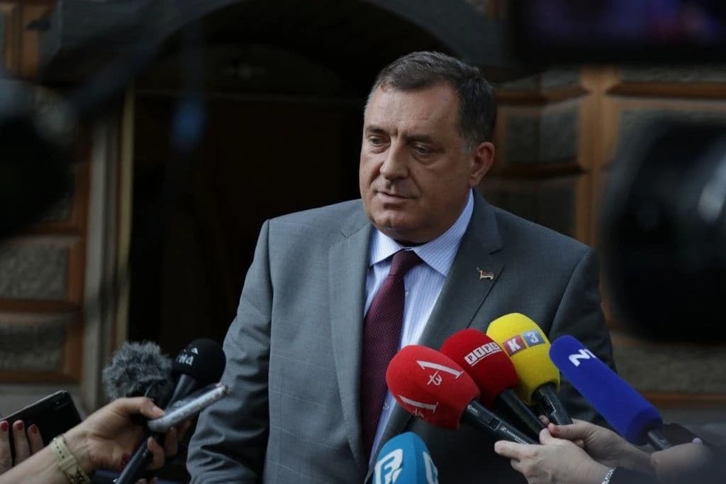 Dodik nakon sastanka sa Ivancovom: Zvali su iz Ambasade SAD-a, odbio sam poziv na sastanak