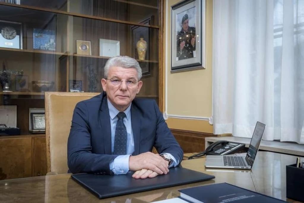 Džaferović razgovarao s irskim premijerom Varadkarom: Prijateljske odnose unaprijediti na ekonomskom planu
