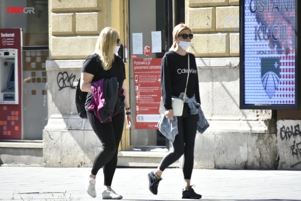 Krizni štab građanima KS: Smanjite kretanje, izbjegavajte okupljanja i putujte samo ako morate