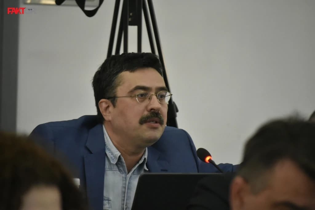 Nikšić očekivao da će se više pitati: Bit ću suzdržan prilikom izglasavanja Vlade, fali Srba