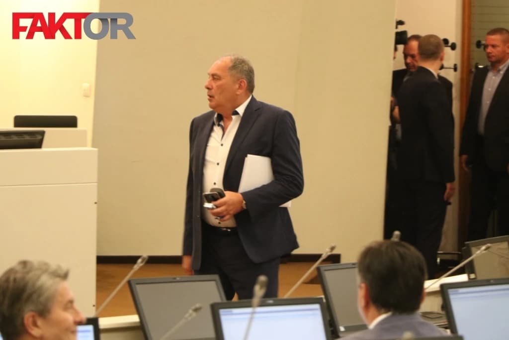 Mektić Borjani Krišto: Ko vam brani da radite svoj posao, ako to ne možete, sklonite se!