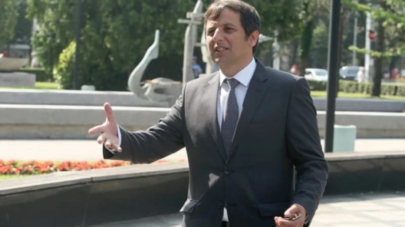 Vukanović: Vučić po direktivi Njemačke obuzdava Dodika koji ga se plaši i trčkara za njim