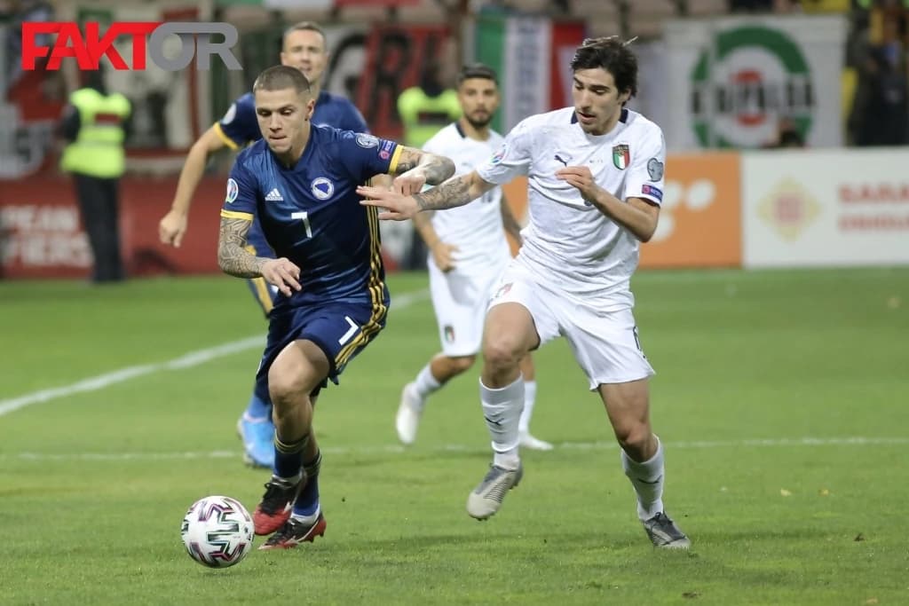 Bešić govorio o odnosu prema vjeri, šta mu je rekao Insigne tokom duela BiH i Italije?