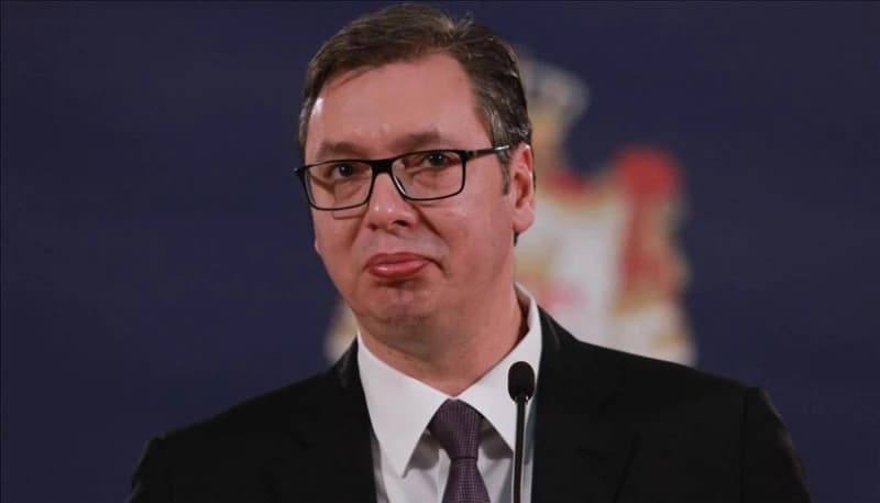 Vučić brani optuženog: Nije imao 10 tona kokaina, imao je samo tonu marihuane