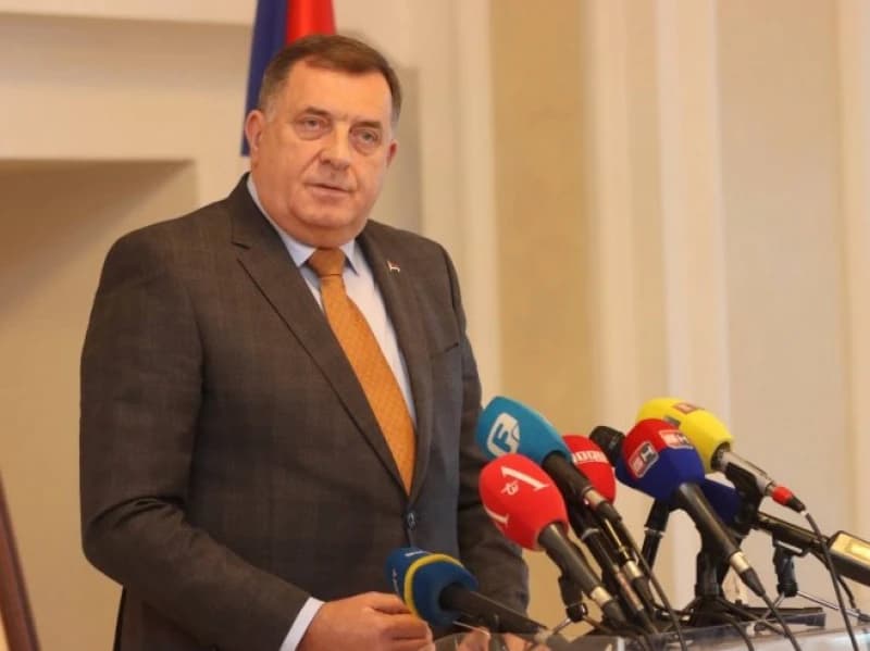 Dodik: Čujem da traže podobnog tužioca protiv mene, objasnio i fotografisanje sa Power i Nelsonom