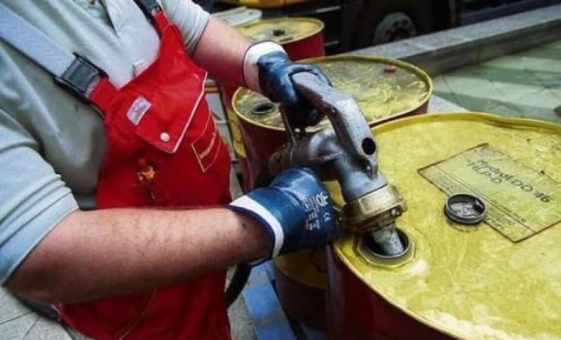 Cijena nafte na svjetskom tržištu pala za više od 12 posto 