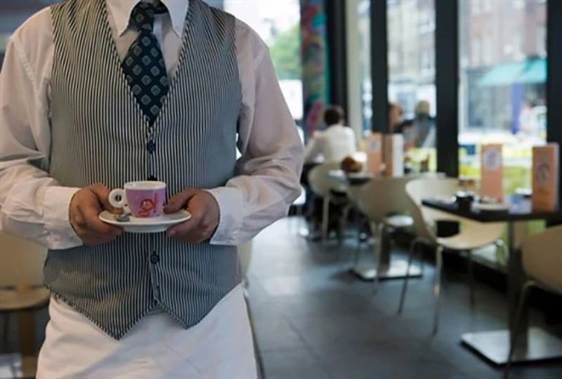 Konobari, kuhari i šankeri trenutno su najtraženiji radnici u našoj zemlji