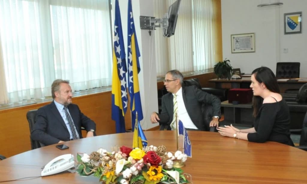 Ambasador Štefanek istaknuo je da je BiH pružena još jedna šansa da oformi stalnu Delegaciju Parlamentarne skupštine BiH u PS Vijeća Evrope