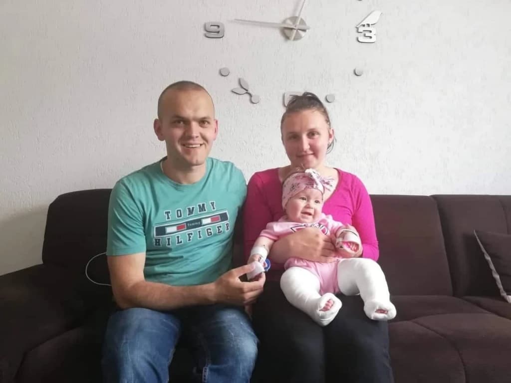 Asja sa roditeljima Minelom i Arminom 