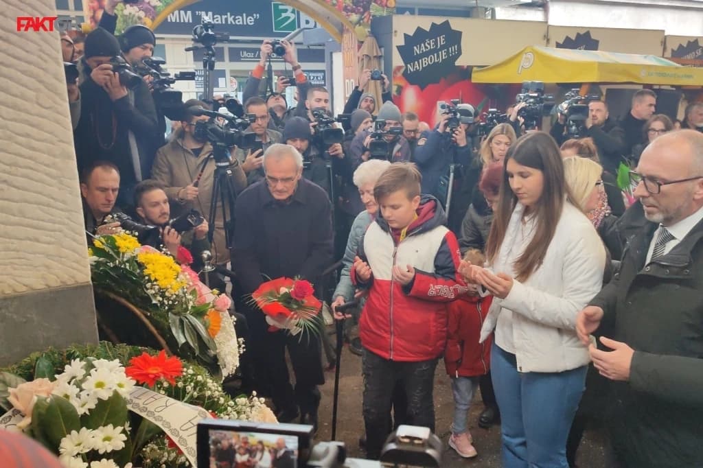 Tri decenije od zločina na Markalama: "Bila sam tu. Vidjela sam ženu, bila joj je glava na stolu a trup ispod stola"