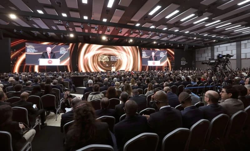Recep Tayyip Erdogan na otvaranju Foruma