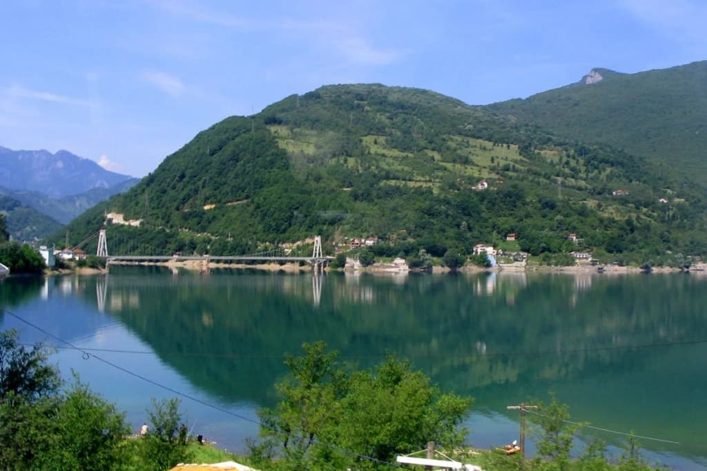 Jablaničko jezero