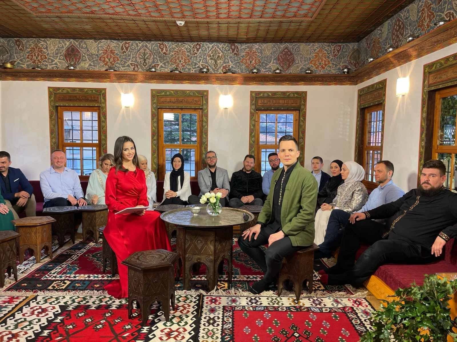 Armin Muzaferija promovirao novu pjesmu u Saburinoj kući