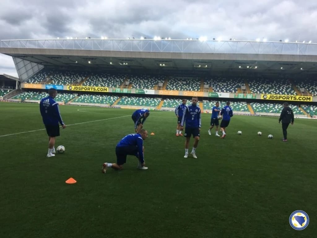 Fudbalska reprezentacija BiH trenirala u Belfastu