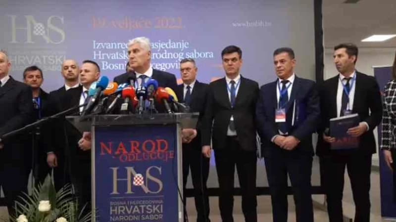 Čović poziva OHR i PIC da preispitaju Schmidtovu odluku