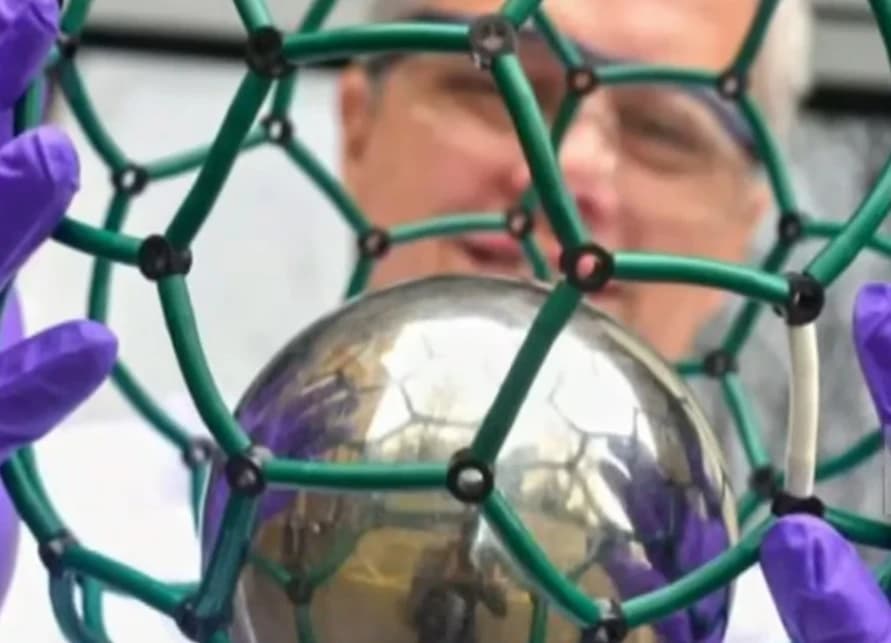 Mogu se koristiti kod razvijanja vrlo preciznih atomskih satova