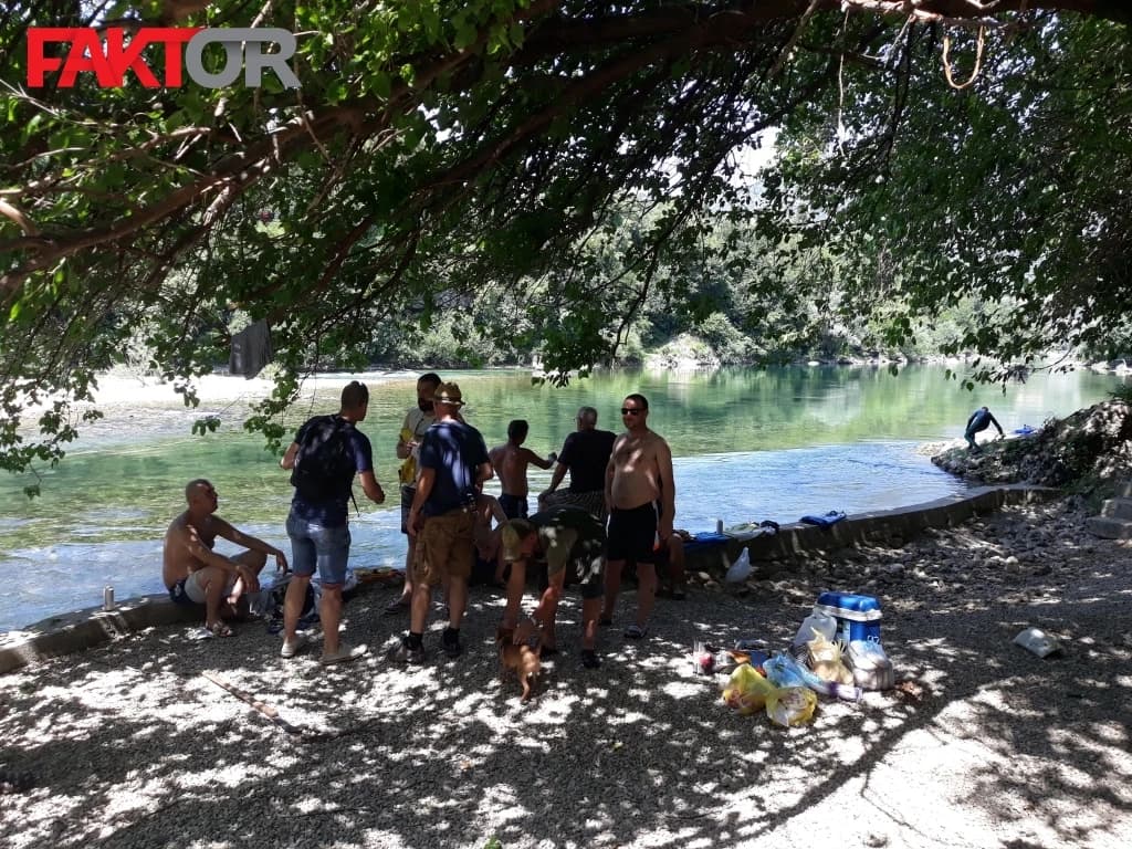 Mostarci se organizovali i očistili kultnu plažu: "Ovdje smo naučili plivati"