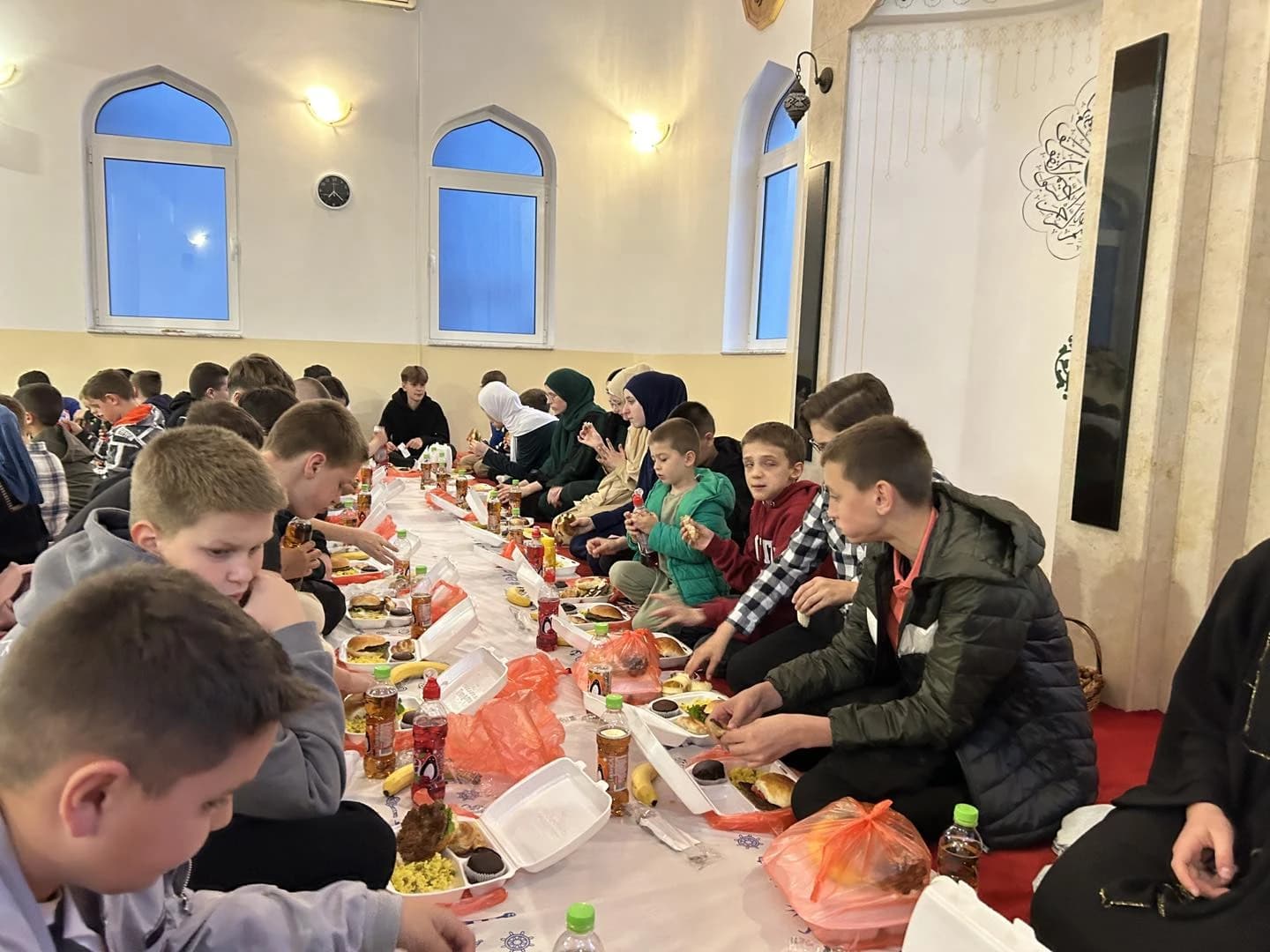 Iftar za djecu u Srebrenici 1