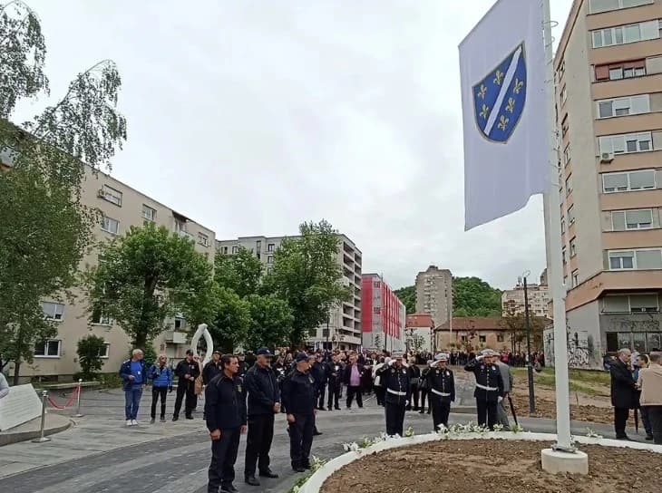 Spomen-park braniocima Tuzle na Brčanskoj Malti