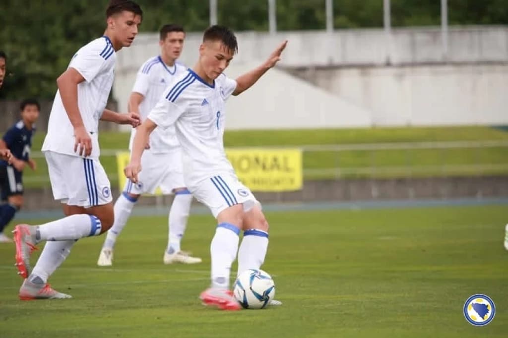 Juniorska fudbalska reprezentacija BiH treća na turniru u Japanu