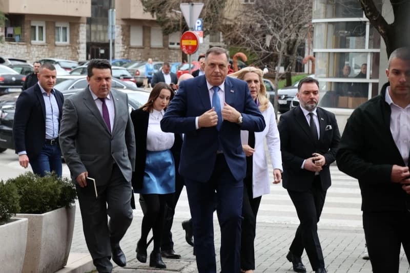 Milorad Dodik i funkcioneri SNSD-a
