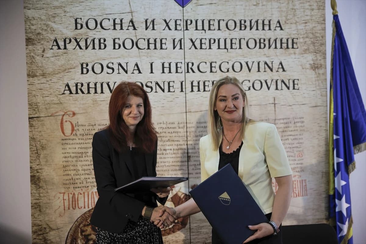 Dubravka Pozderac-Lejlić i Danijela Mrda potpisale sporazum