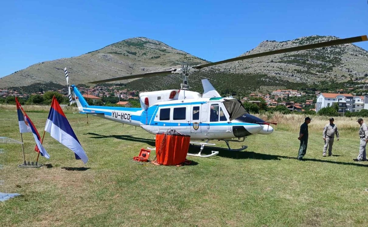 Helikopter MUP-a Srbije u Trebinju