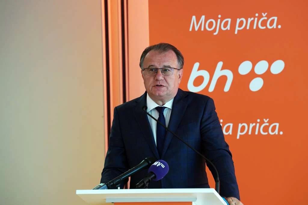 Nermin Nikšić