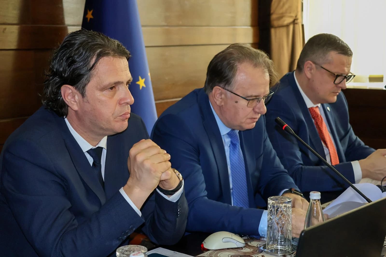 Premijer Nermin Nikšić sa dopremijerima Tonijem Kraljevićem i Vojinom Mijatovićem