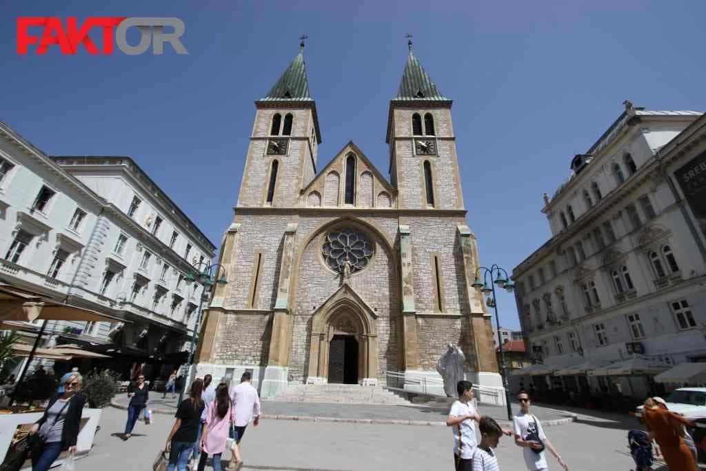 Sarajevo, šetači 