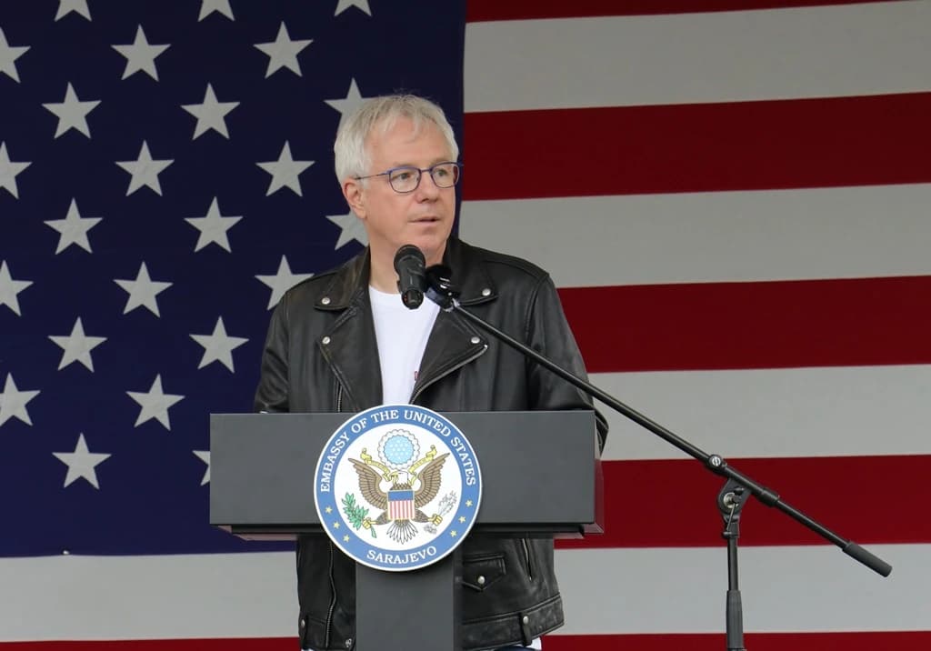 Michael Murphy, ambasador
