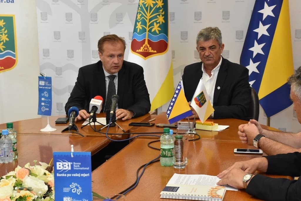 Bukvić i Ajnadžić