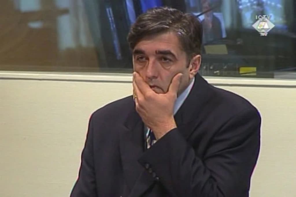 Darko Mrđa
