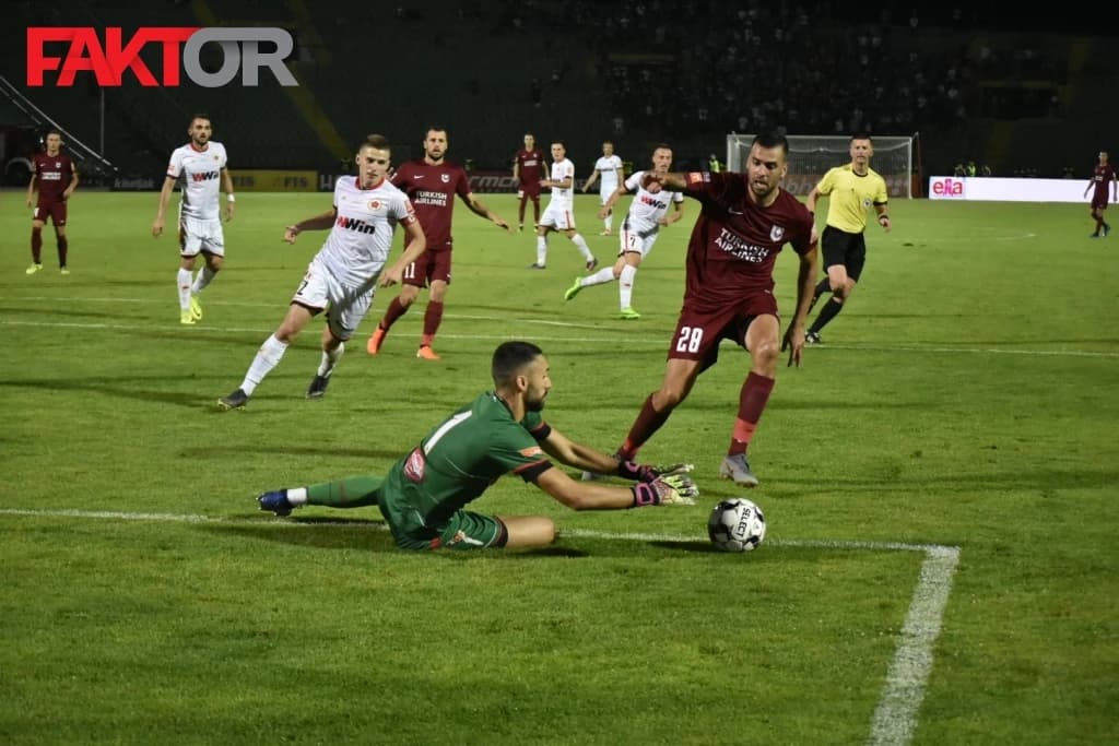 Sarajevo "razbilo" Slobodu, preuzelo vrh i "zaprijetilo" BATE Borisovu