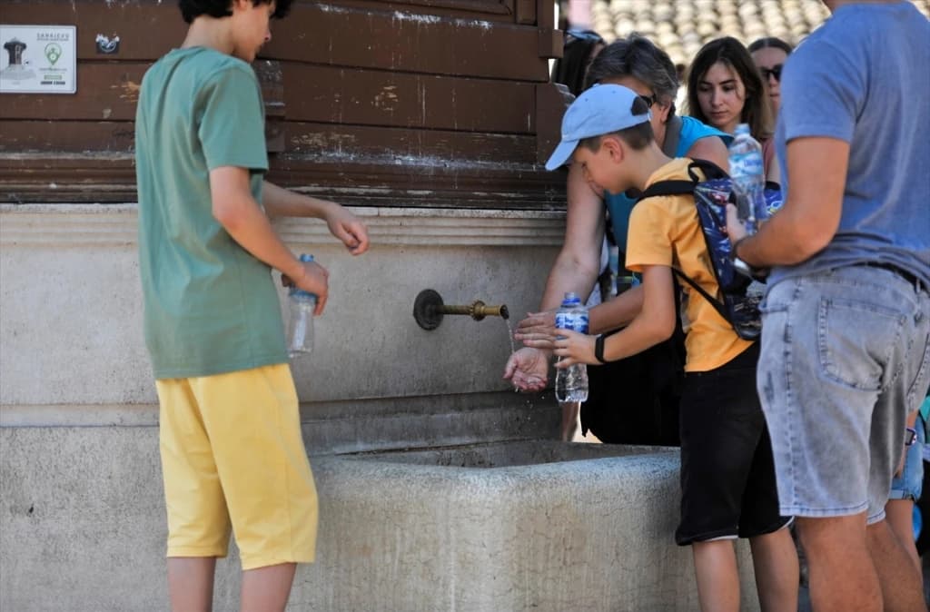 Počinje novi toplotni val, treći po redu ovog ljeta: Meteorolog otkrio do kada će trajati i koliko će rasti temperature