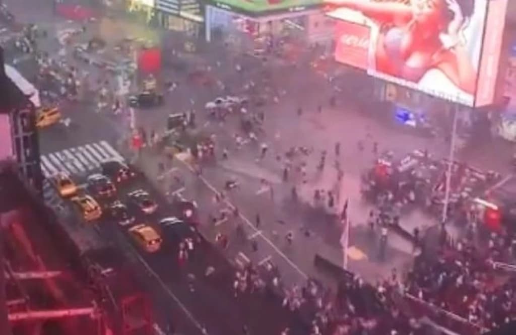 Panika na Times Squareu