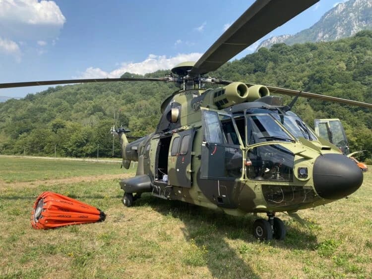 Na Tjentište stigli helikopteri iz Srbije