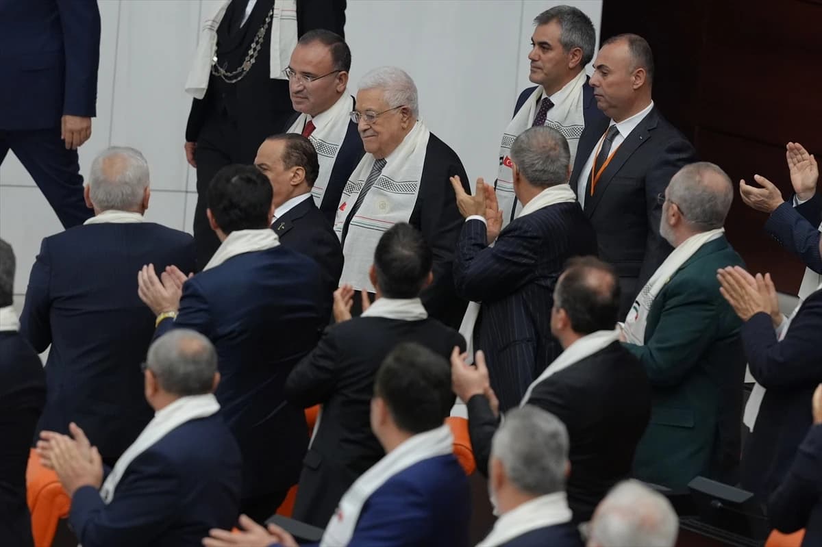 Abbas u turskom parlamentu