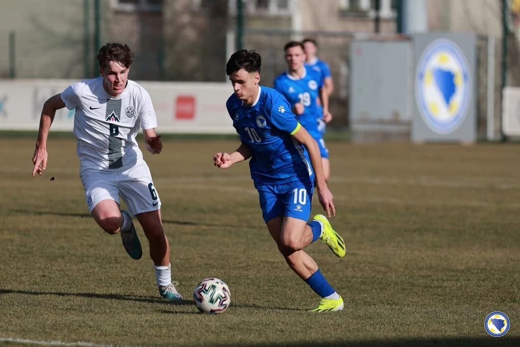 Kerim Alajbegović (desno)
