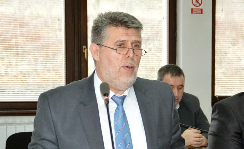 Enver Hadžiahmetović
