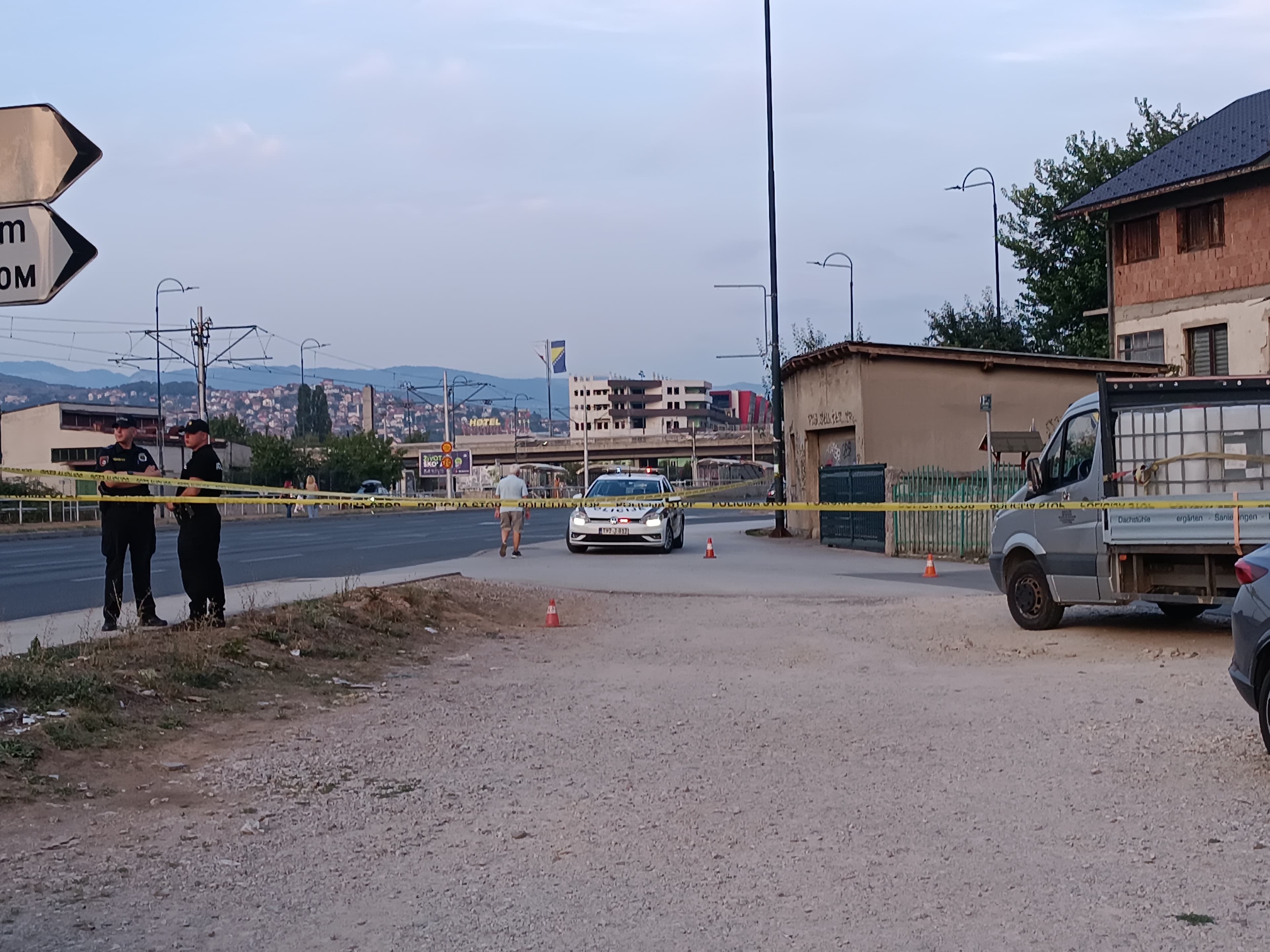 Stup Pucnjava, Migranti, Policija