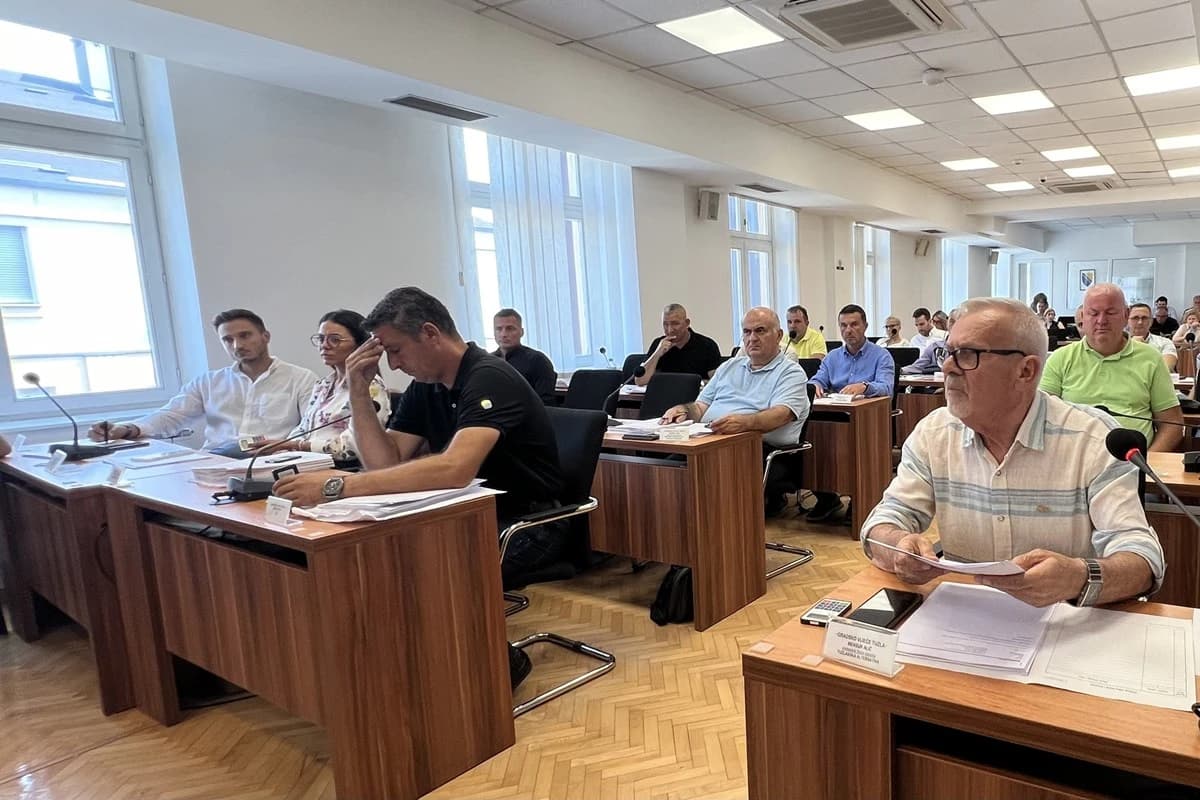 Detalj sa sjednice Gradskog vijeća Tuzla
