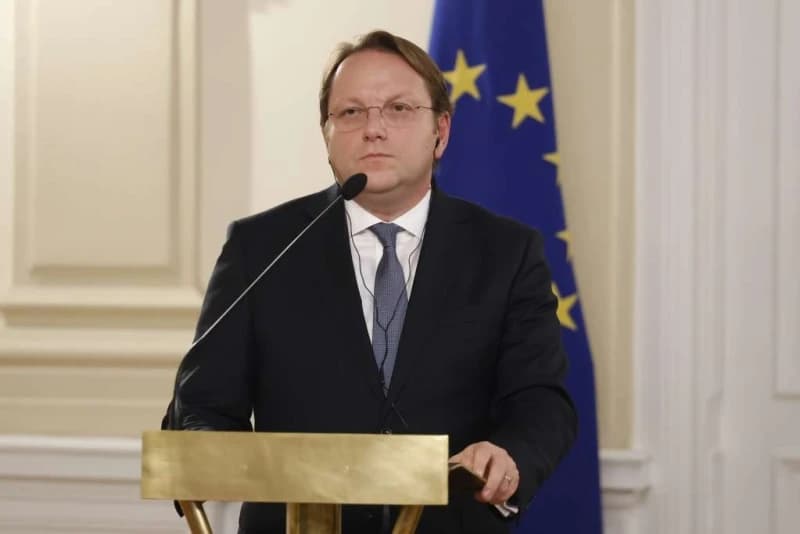 Oliver Varhelyi