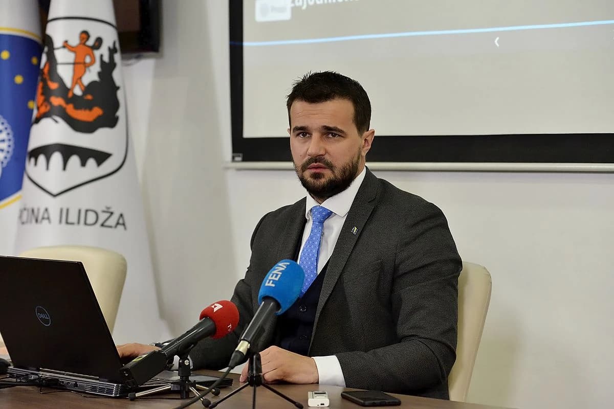 Nermin Muzur