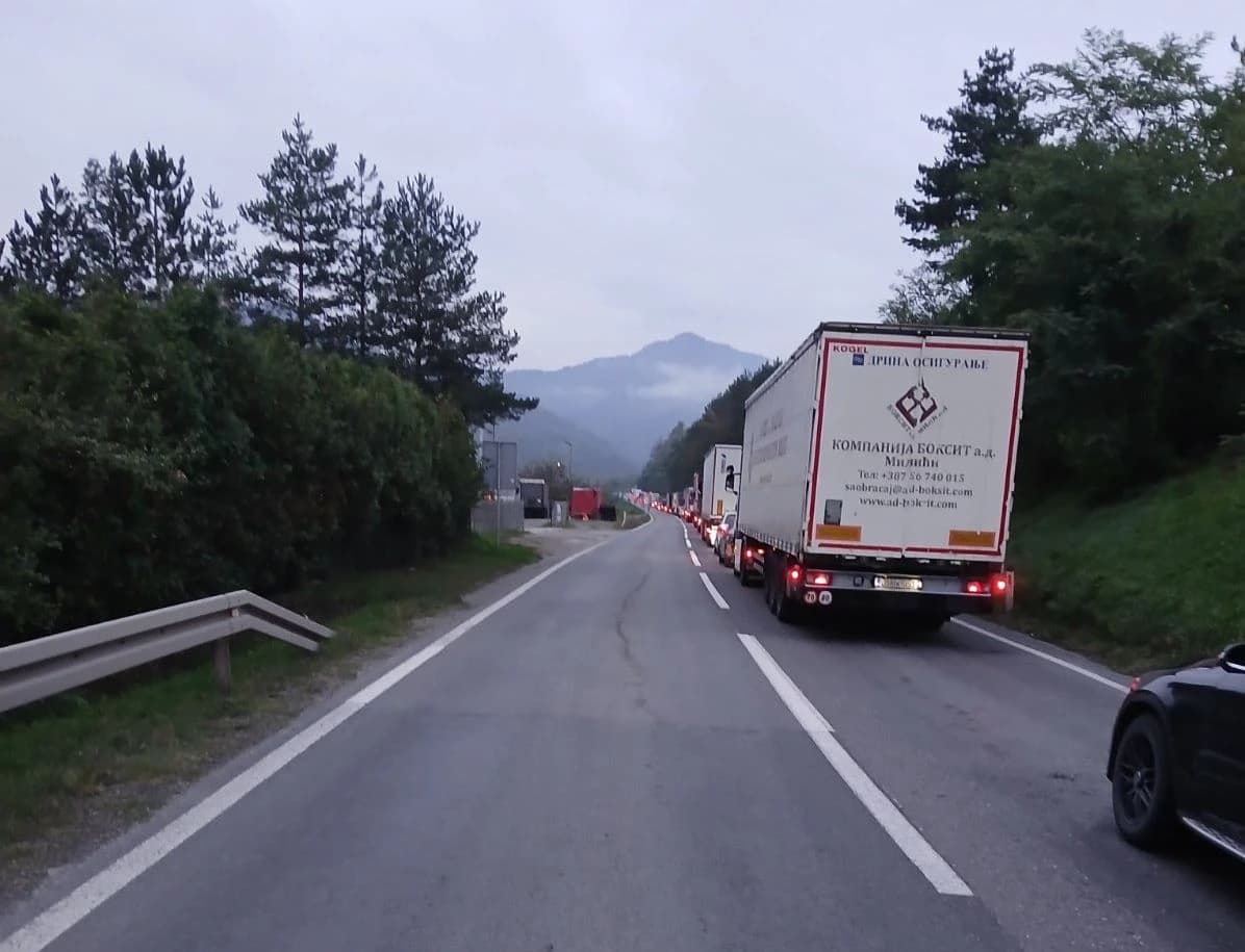 Formirana kolona vozila