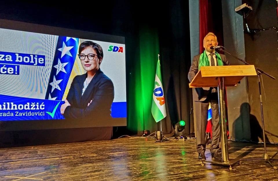 Bakir Izetbegović na predizbornom skupu u Zavidovićima