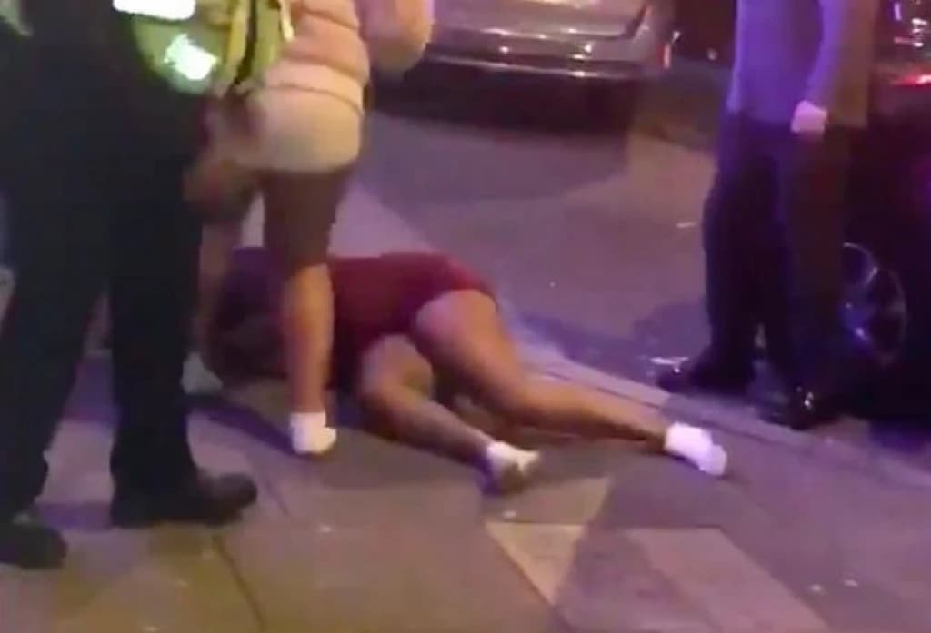 Brutalno pretukao djevojku: Engleskom fudbaleru 32 mjeseca zatvora
