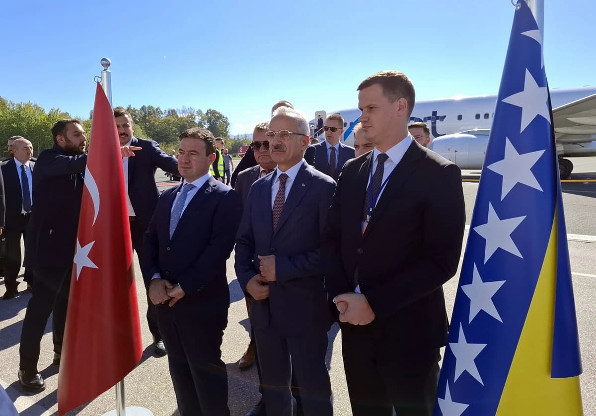 AJet-MAT-Tuzla1